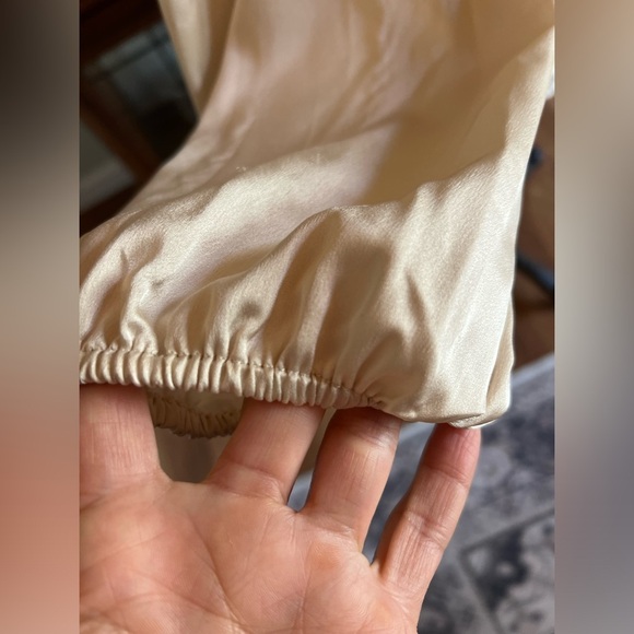 Sugar Lips champagne ruffle long sleeve women’s blouse medium - Picture 2 of 8